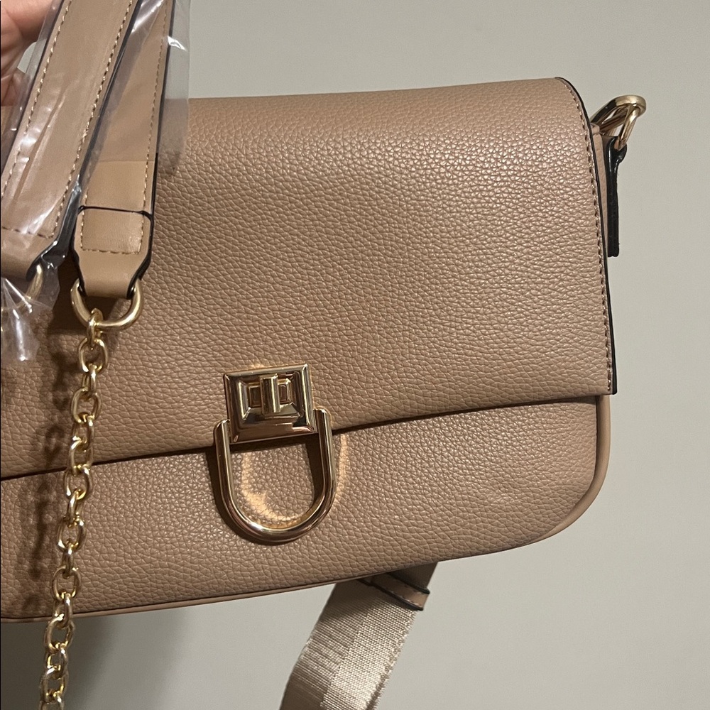 Shoulder Bag - Picture 5 of 7